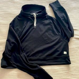 Vuori black funnel neck in dream knit